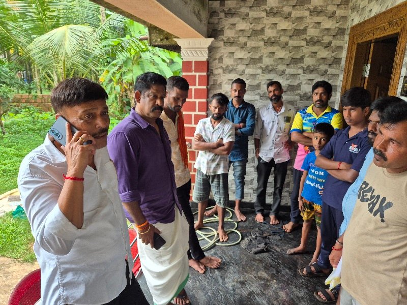 ಸಜೀಪಮೂಡ : ವಿದ್ಯುತ್ ಶಾರ್ಟ್ ಸರ್ಕ್ಯೂಟ್‌ ನಿಂದ ಅಗ್ನಿ ಅವಘಡ ಮನೆಗೆ ಹಾನಿ – ಸ್ಥಳಕ್ಕೆ ಬಂಟ್ವಾಳ ಶಾಸಕ ರಾಜೇಶ್ ನಾಯ್ಕ್ ಉಳಿಪ್ಪಾಡಿಗುತ್ತು ಭೇಟಿ