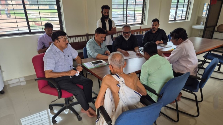 ಪೊಳಲಿ : ನೂತನ ಅನ್ನಛತ್ರ, ಸಭಾಂಗಣ ನಿರ್ಮಾಣ ಕಾಮಗಾರಿಗಳ ಪ್ರಗತಿ ಪರಿಶೀಲನಾ ಸಭೆ.