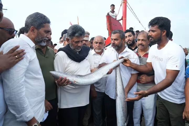 ಕಡಲ ಮಕ್ಕಳ ರಕ್ಷಣೆಗೆ ಸರ್ಕಾರ ಬದ್ಧ – ಡಿ.ಕೆ.ಶಿವಕುಮಾರ್